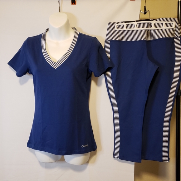 Pants - *Pacific SS V-Neck and Atlantic Navy Blue Capri